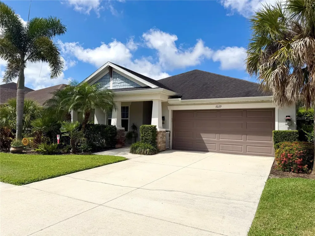 7229 Monarda Drive Sarasota FL 34238