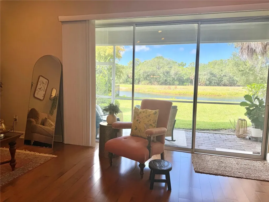 7229 Monarda Drive Sarasota FL 34238