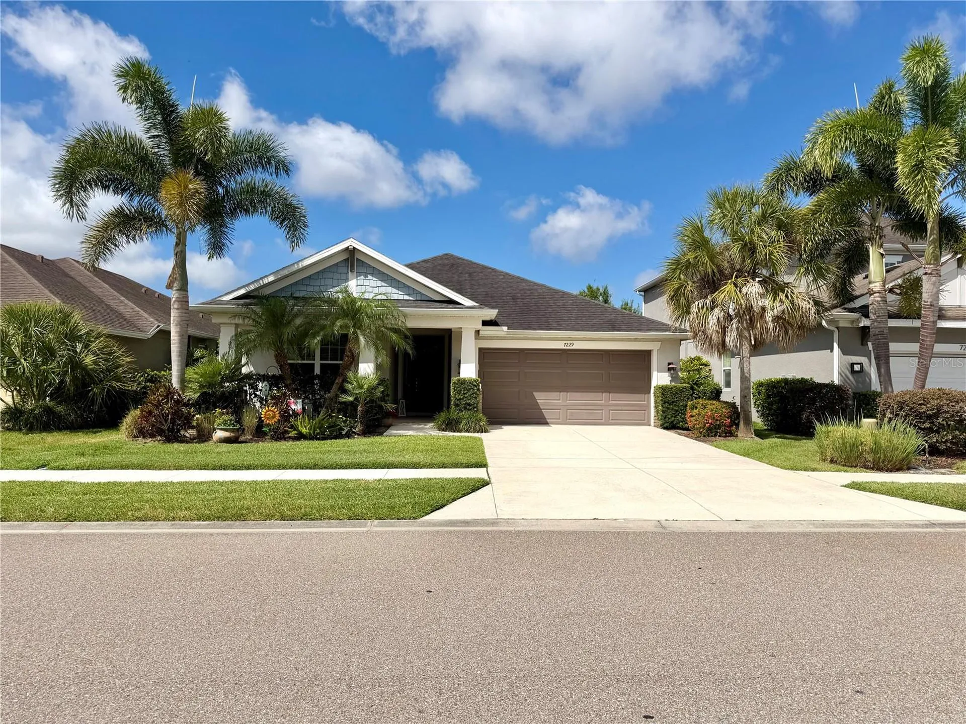 7229 Monarda Drive Sarasota FL 34238