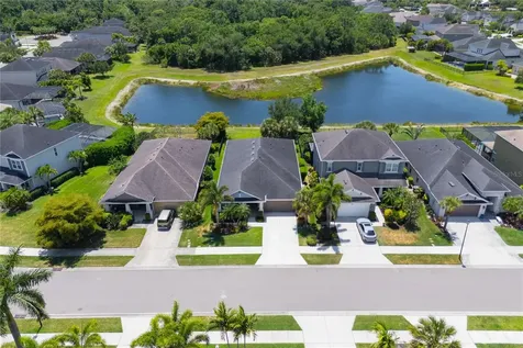 7229 Monarda Drive Sarasota FL 34238