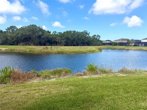 7229 Monarda Drive Sarasota FL 34238