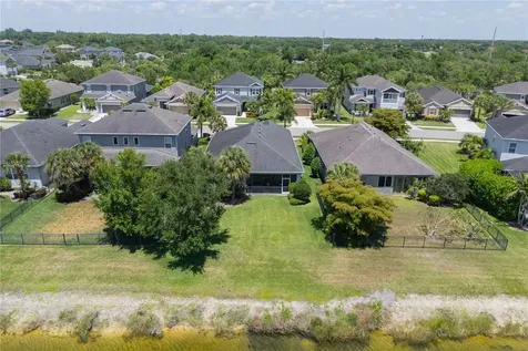 7229 Monarda Drive Sarasota FL 34238
