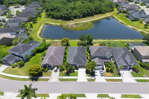 7229 Monarda Drive Sarasota FL 34238