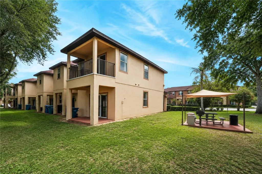 2205 Calabria Avenue Davenport FL 33897