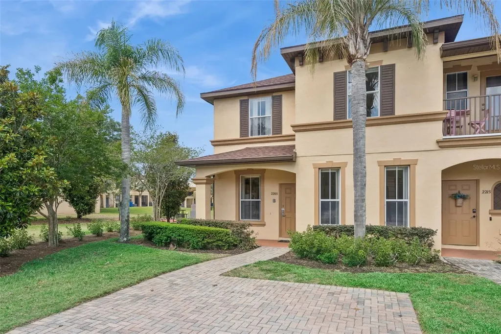 2205 Calabria Avenue Davenport FL 33897