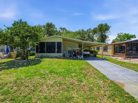 320 Westwood Drive Leesburg FL 34748