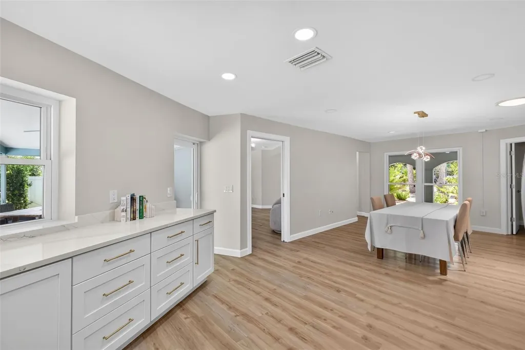 656 Mehlenbacher Road Belleair FL 33756