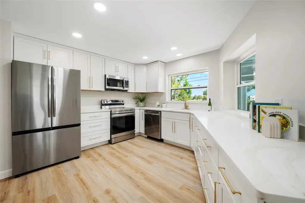 656 Mehlenbacher Road Belleair FL 33756