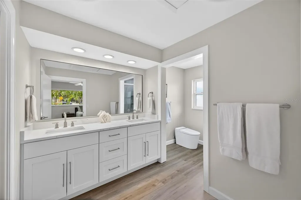 656 Mehlenbacher Road Belleair FL 33756