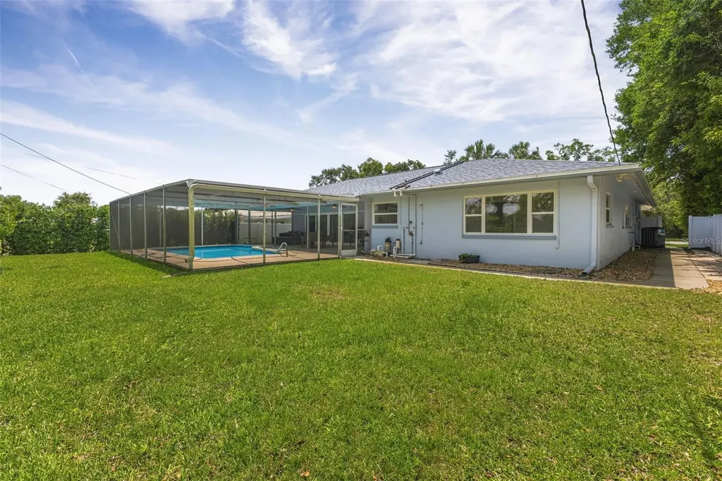 656 Mehlenbacher Road Belleair FL 33756