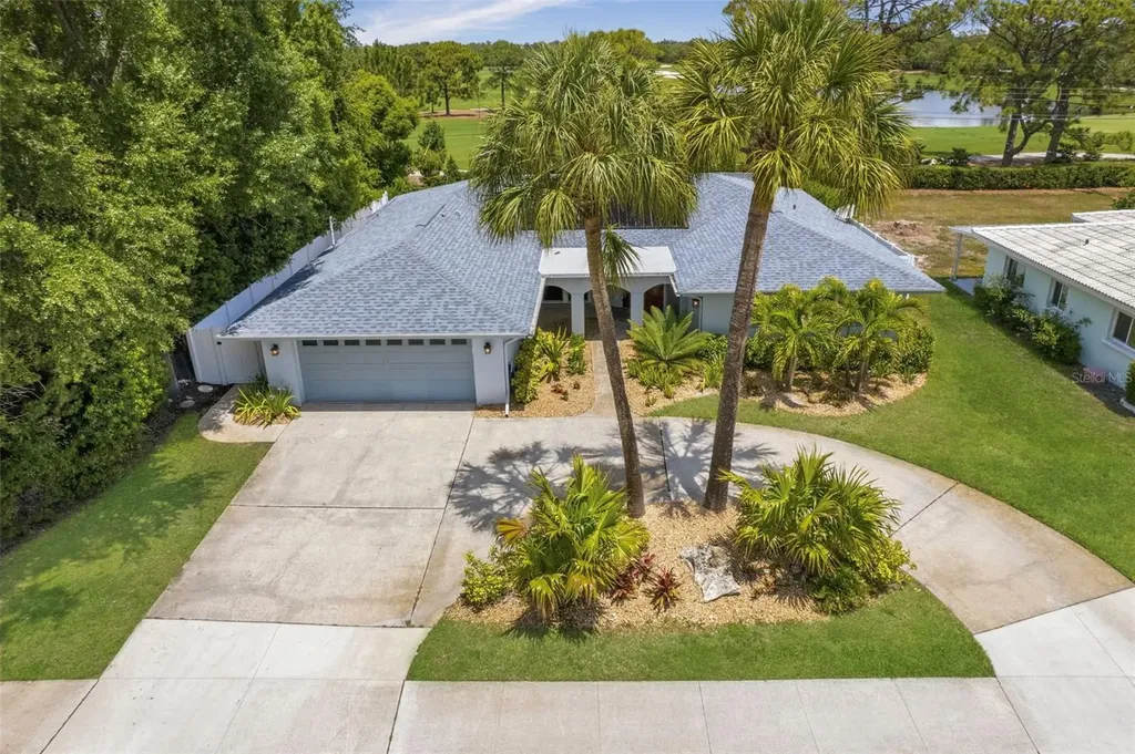 656 Mehlenbacher Road Belleair FL 33756