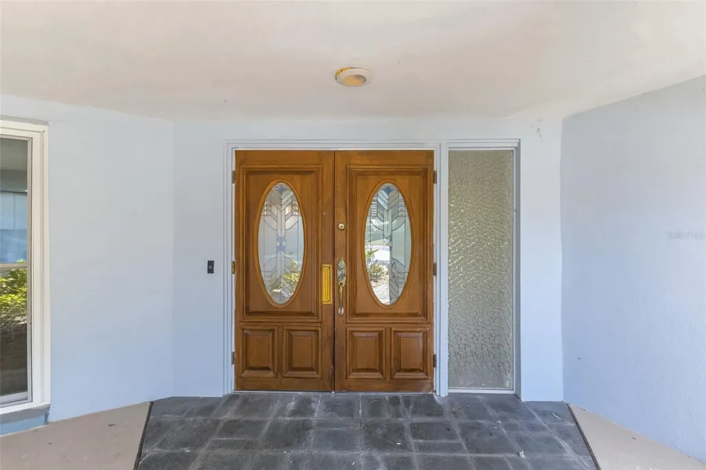 656 Mehlenbacher Road Belleair FL 33756