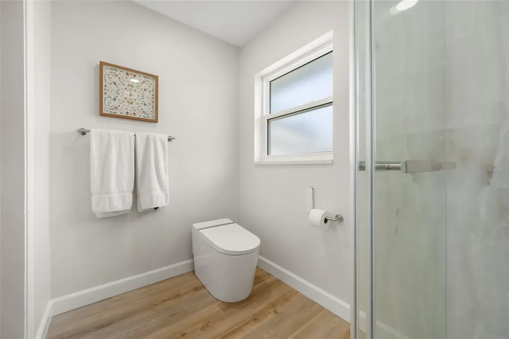 656 Mehlenbacher Road Belleair FL 33756