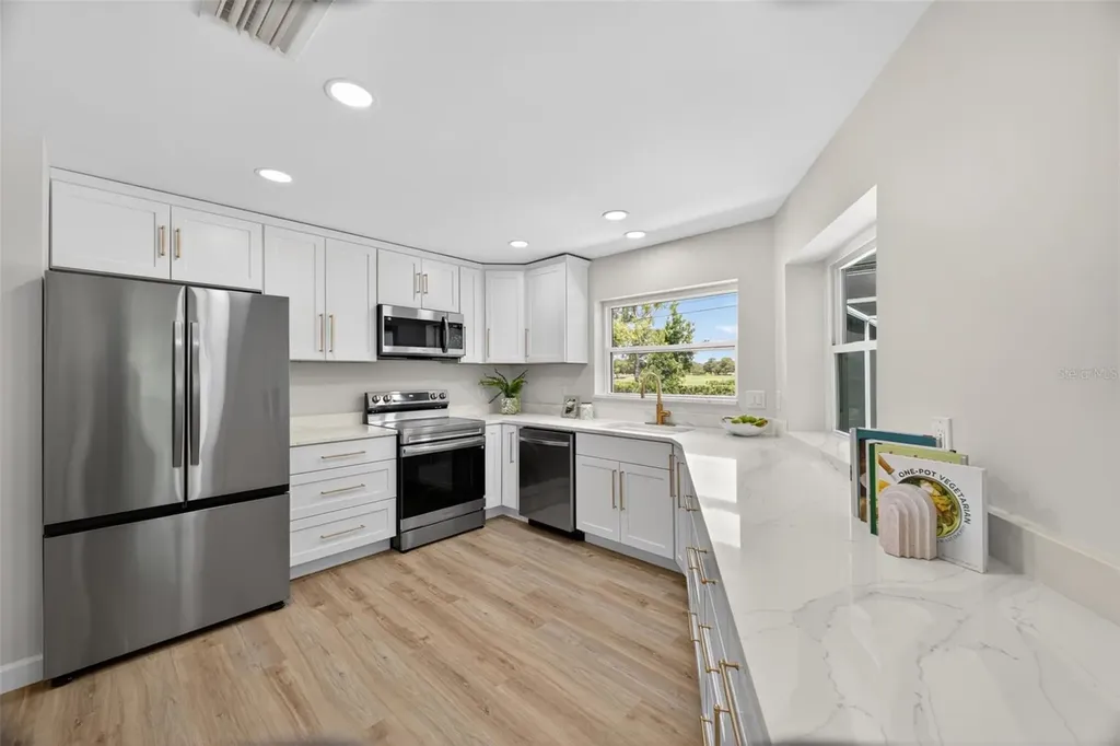 656 Mehlenbacher Road Belleair FL 33756