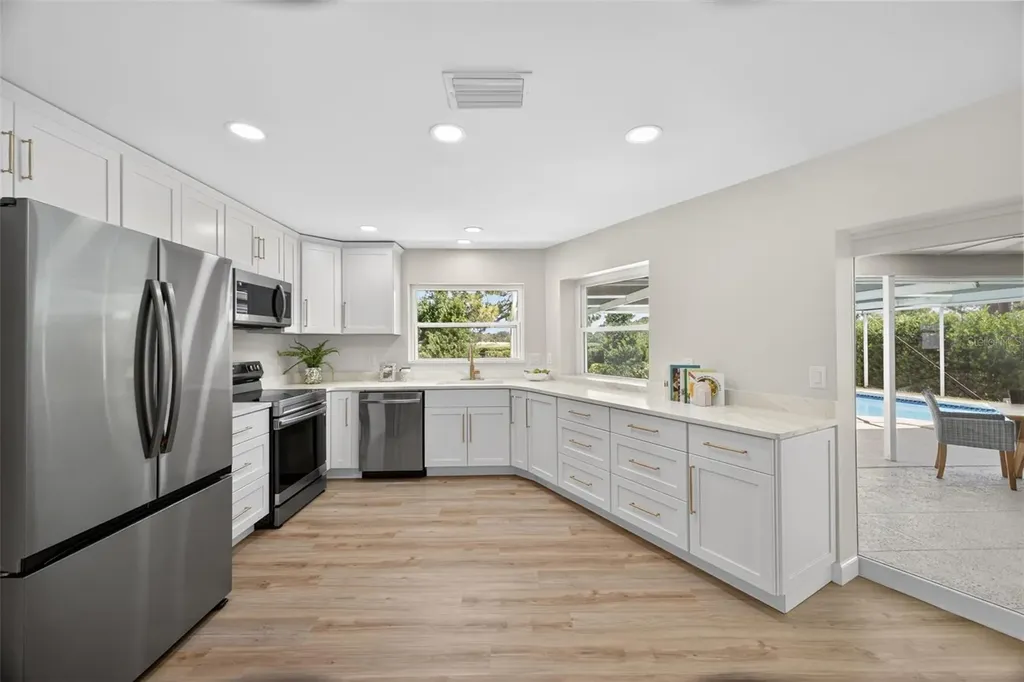 656 Mehlenbacher Road Belleair FL 33756