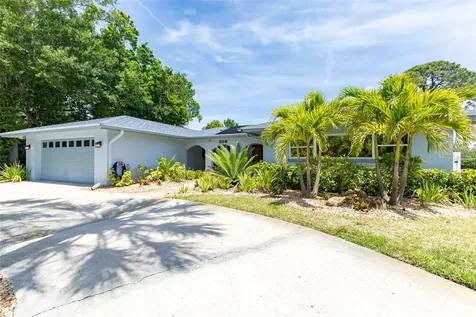 656 Mehlenbacher Road Belleair FL 33756