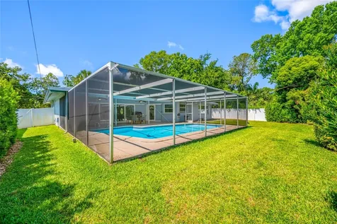 656 Mehlenbacher Road Belleair FL 33756