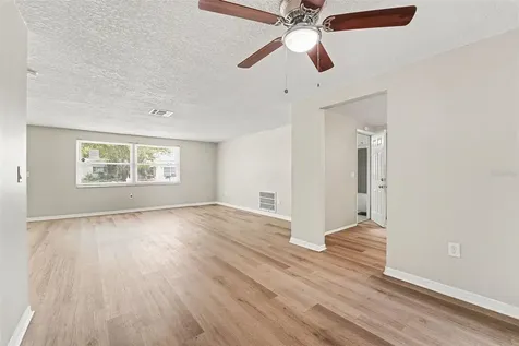 10815 Leeds Road Port Richey FL 34668
