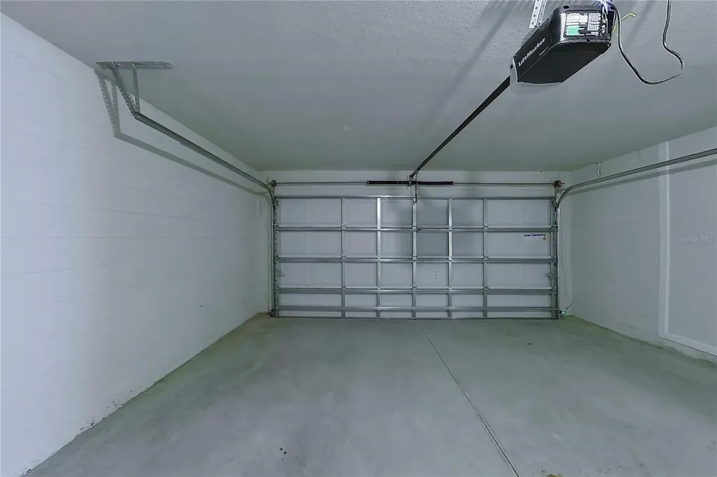 1729 Nebraska Loop Sumterville FL 33585
