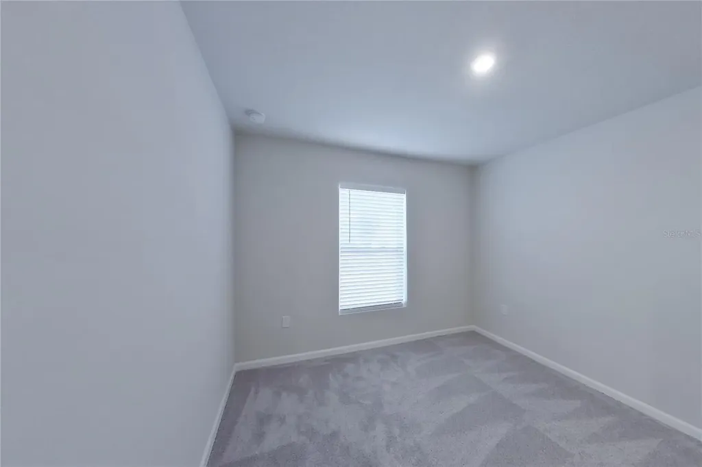 1729 Nebraska Loop Sumterville FL 33585