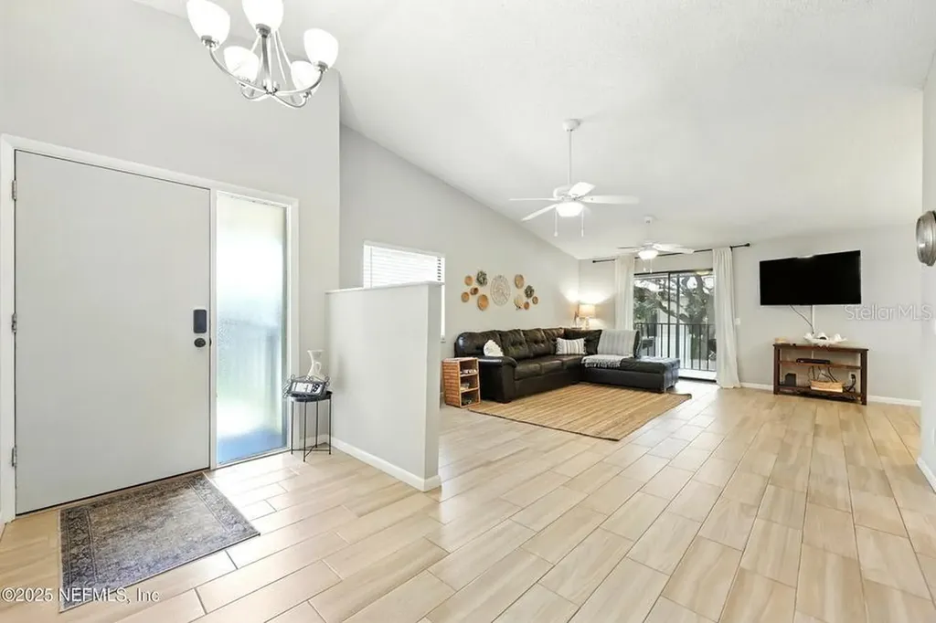 14 Navarra Court St Augustine FL 32086