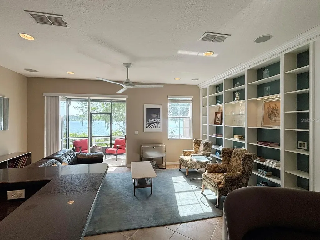 10206 Fallsgrove Street Orlando FL 32836