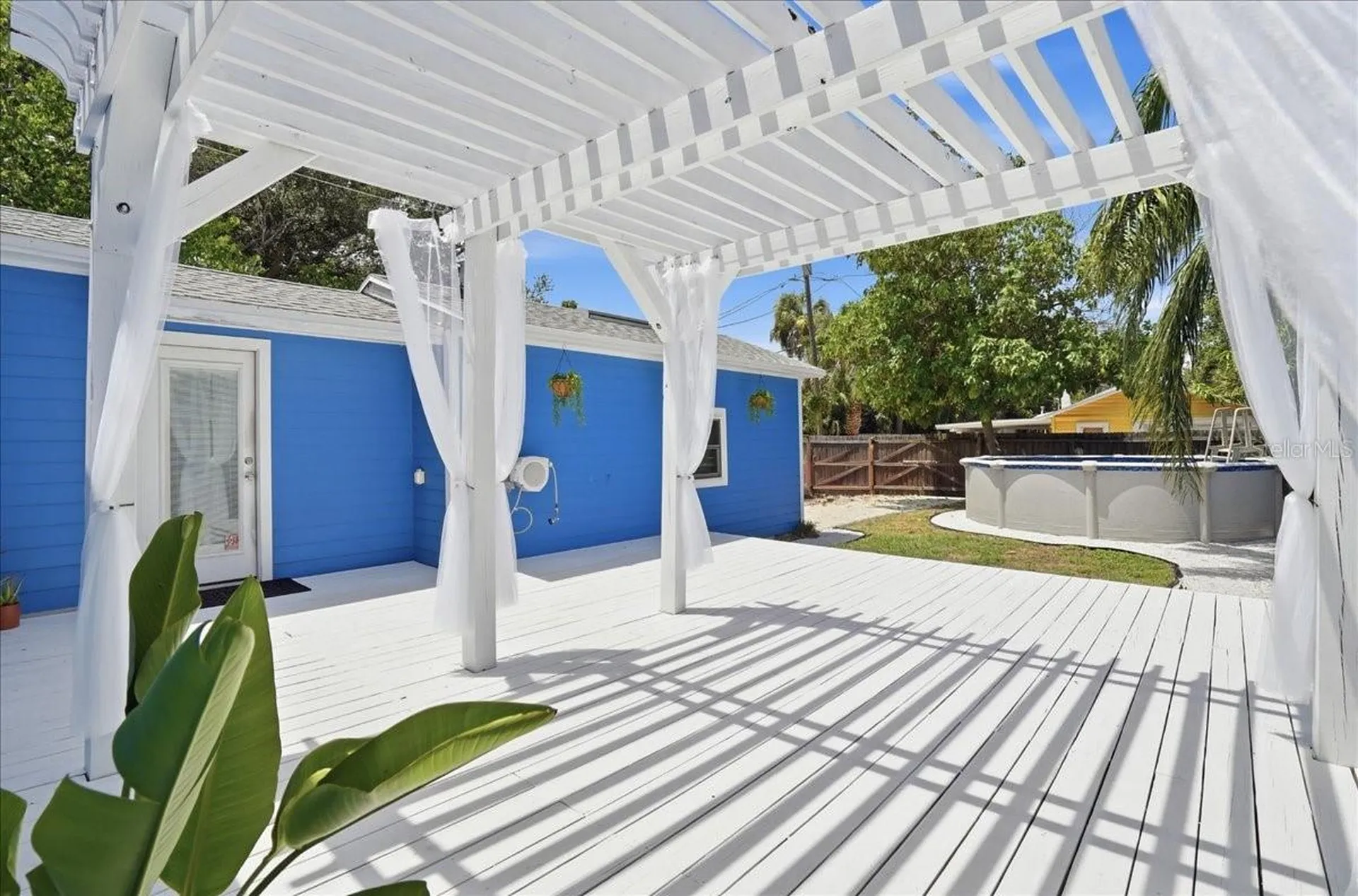 3145 8th Avenue N St Petersburg FL 33713