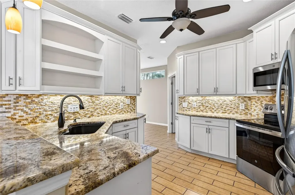 10801 Spring Mountain Place Tampa FL 33626