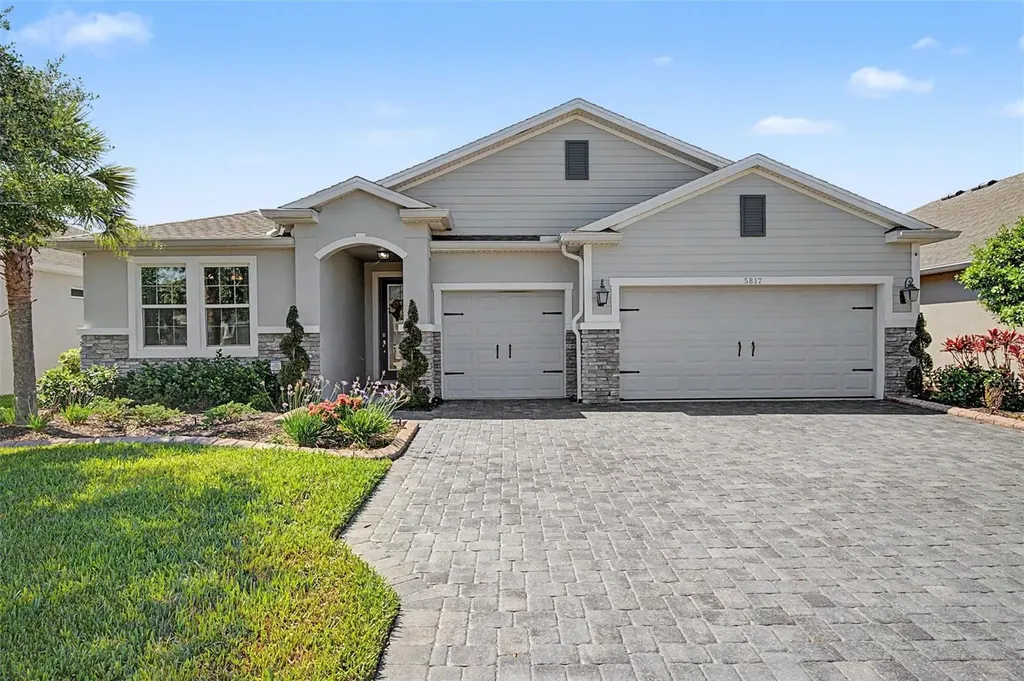 5817 Hevena Court Palmetto FL 34221