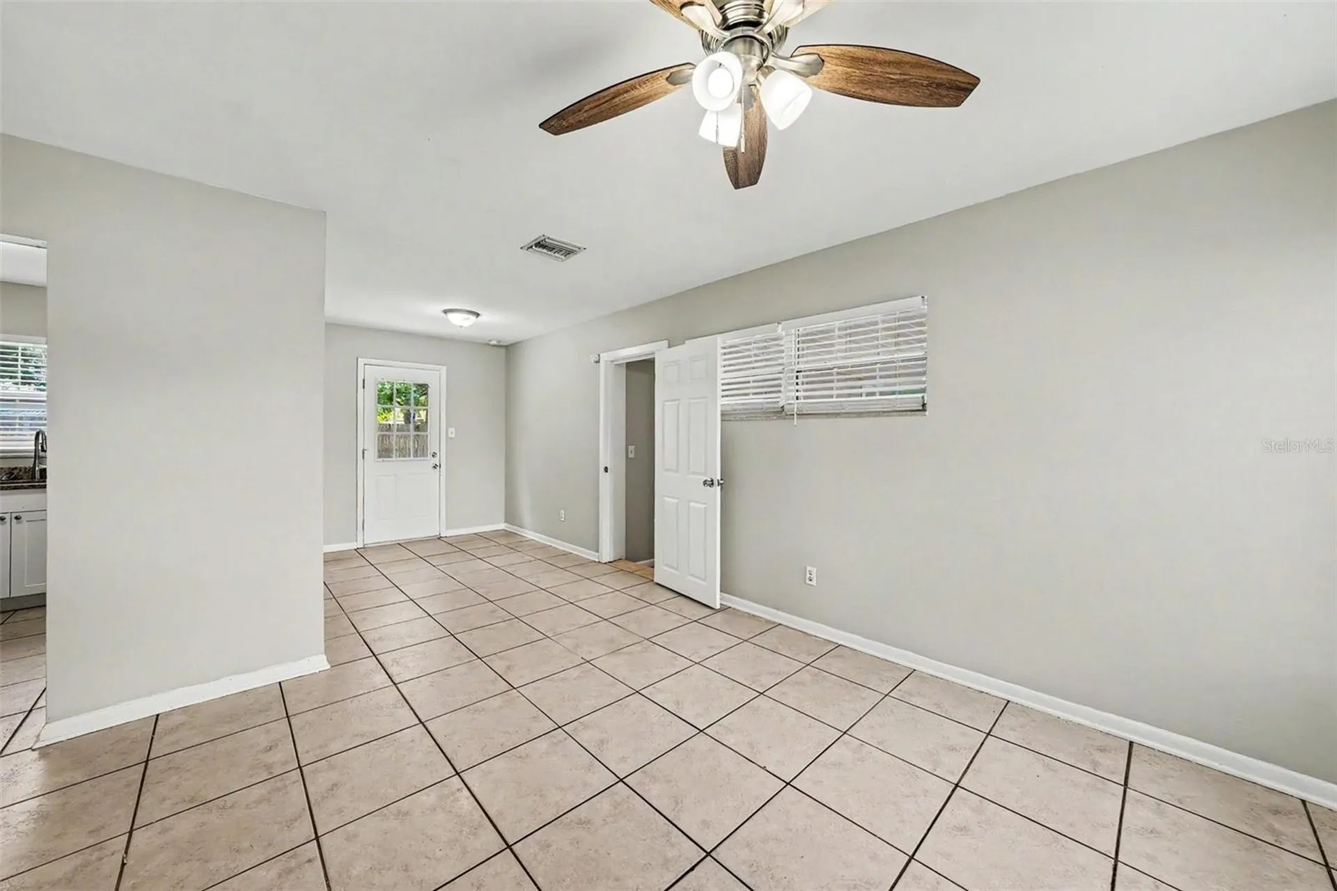 10209 N 28th Street Tampa FL 33612