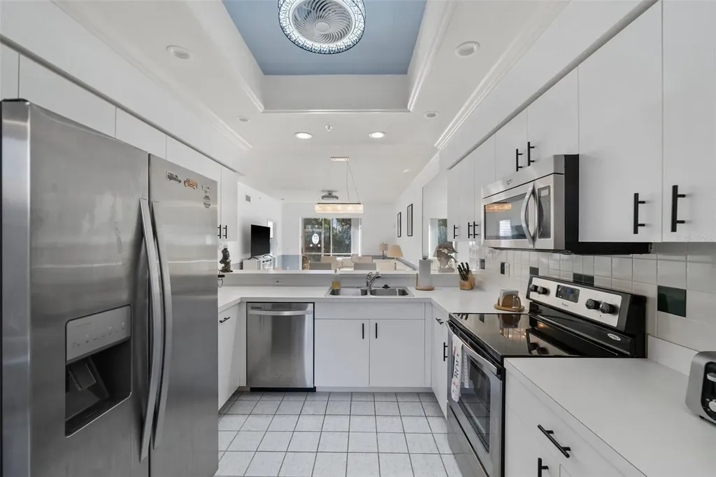 9611 Castle Point Drive Sarasota FL 34238
