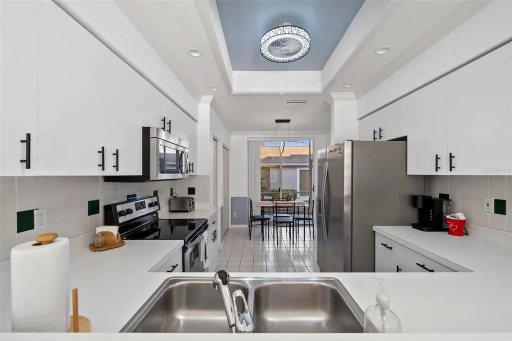 9611 Castle Point Drive Sarasota FL 34238