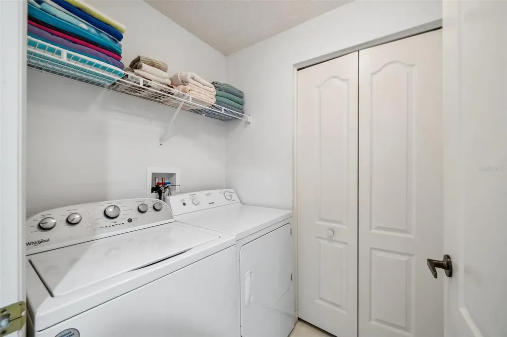9611 Castle Point Drive Sarasota FL 34238