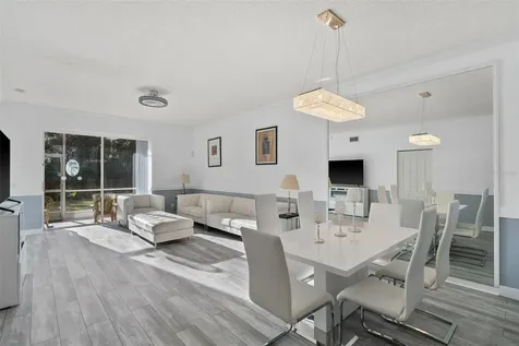 9611 Castle Point Drive Sarasota FL 34238