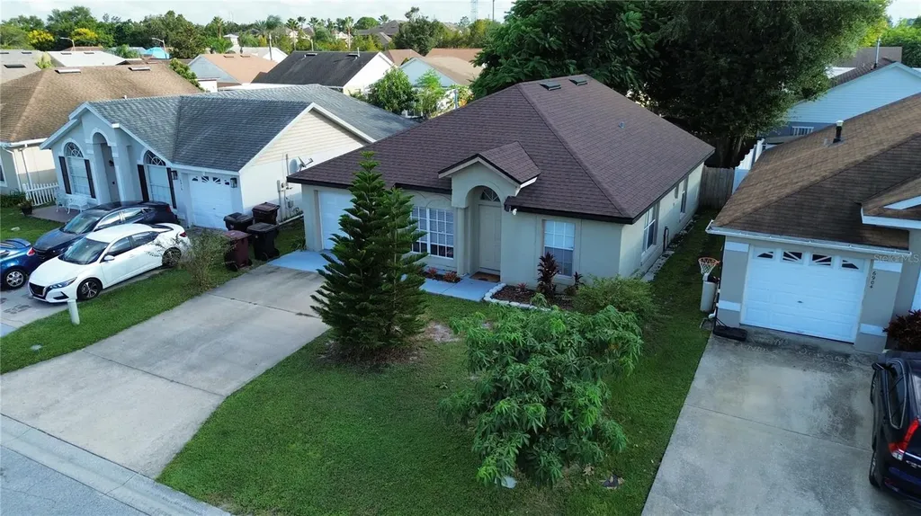 6912 Long Needle Court Orlando FL 32822