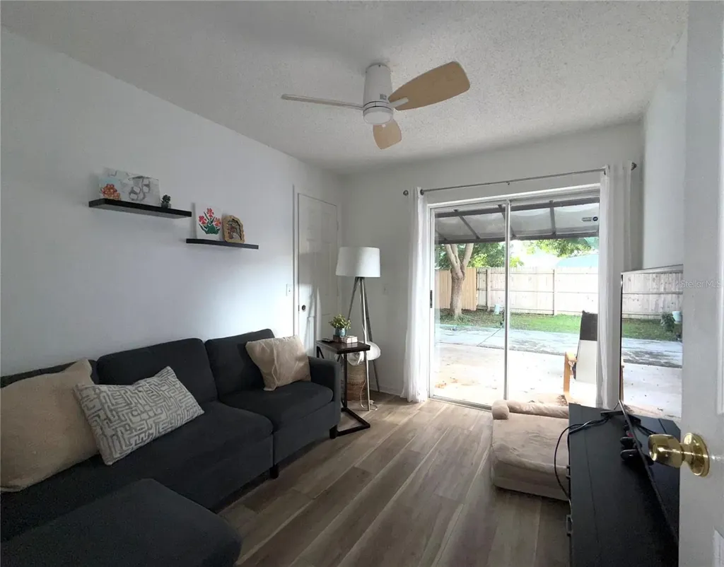 6912 Long Needle Court Orlando FL 32822