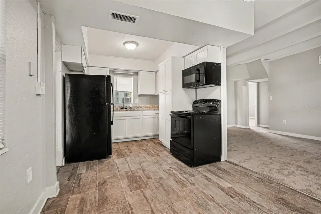 201 Rose Street Auburndale FL 33823