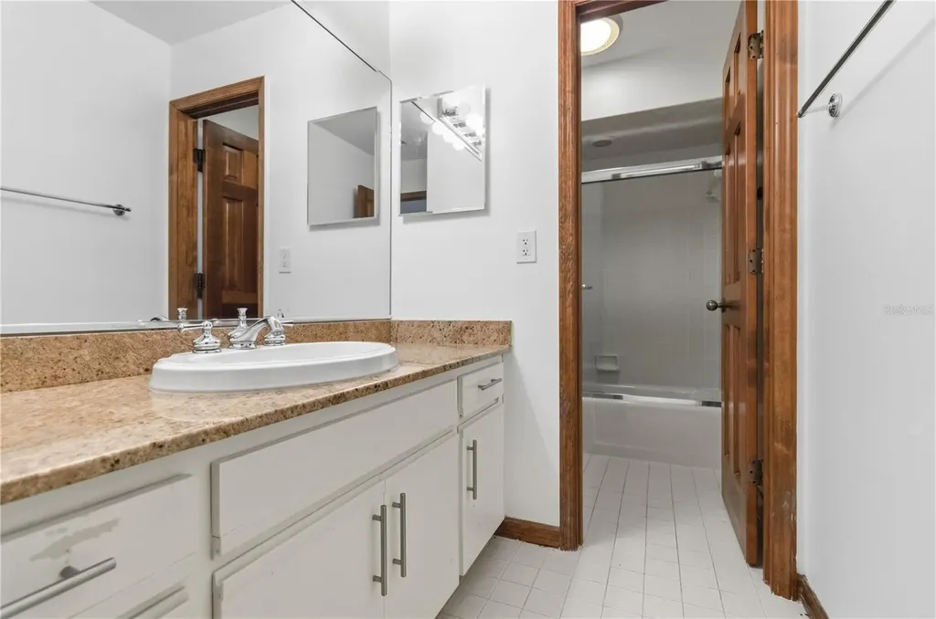 3837 Torrey Pines Boulevard Sarasota FL 34238