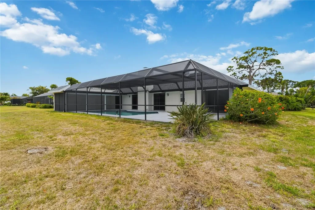3837 Torrey Pines Boulevard Sarasota FL 34238