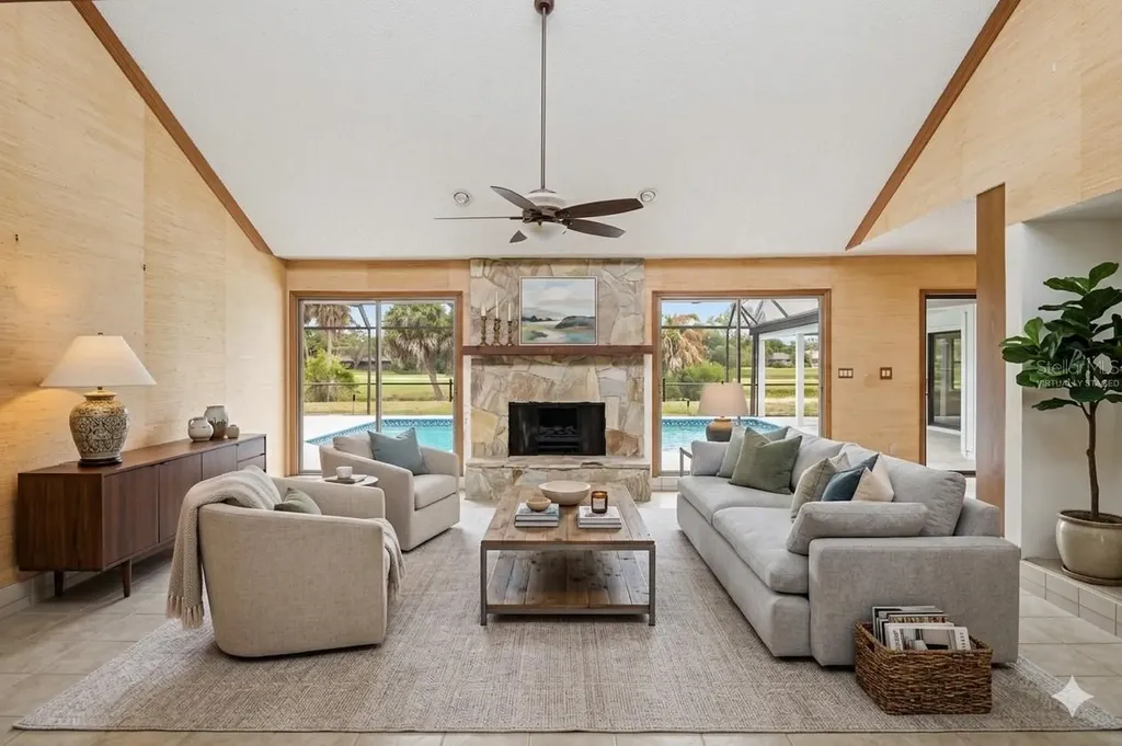 3837 Torrey Pines Boulevard Sarasota FL 34238