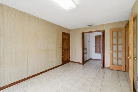 3837 Torrey Pines Boulevard Sarasota FL 34238