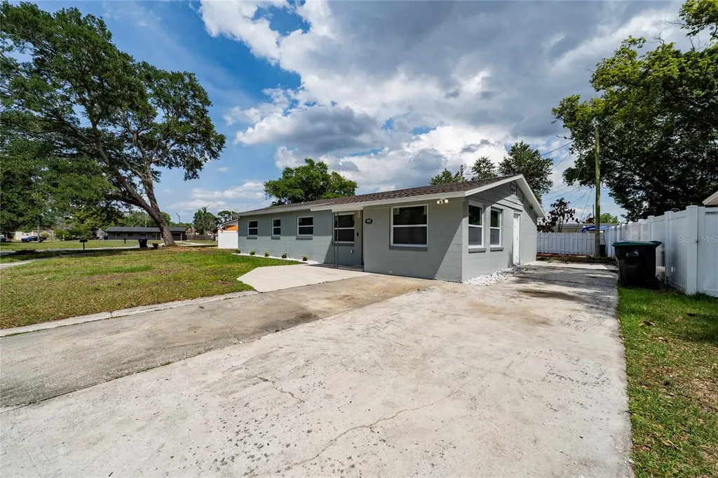 4813 Turnbull Drive Orlando FL 32812
