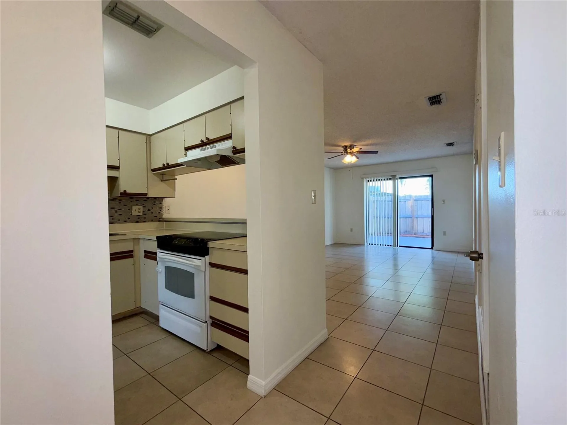 2011 Caribbean Drive N Kissimmee FL 34741