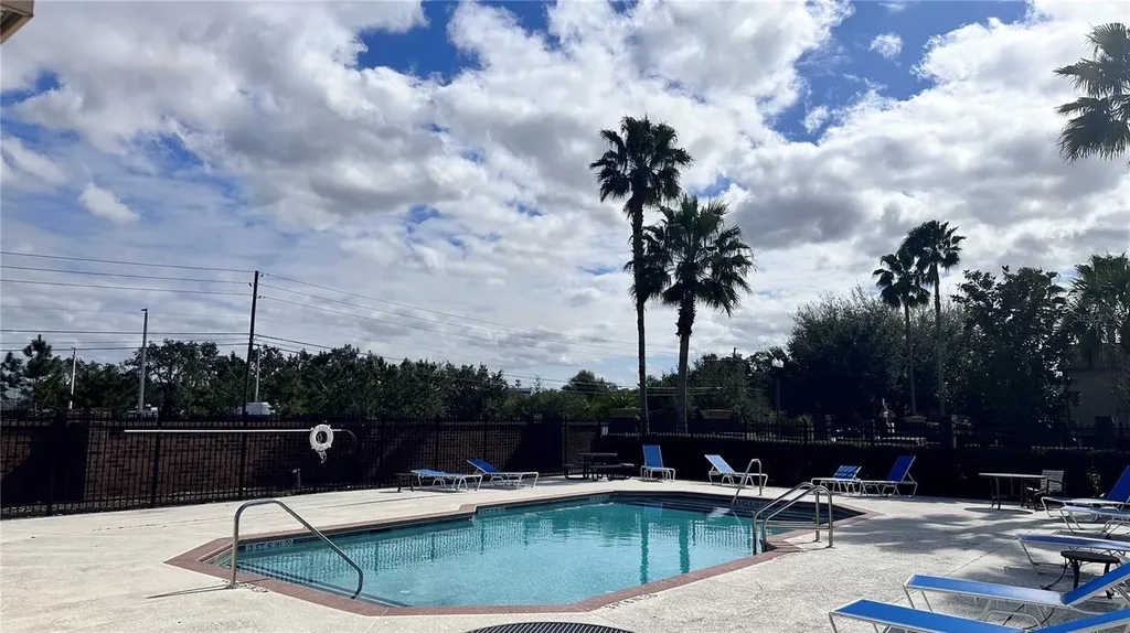 517 Interlude Lane Orlando FL 32824