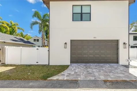151 17th Avenue N St Petersburg FL 33704