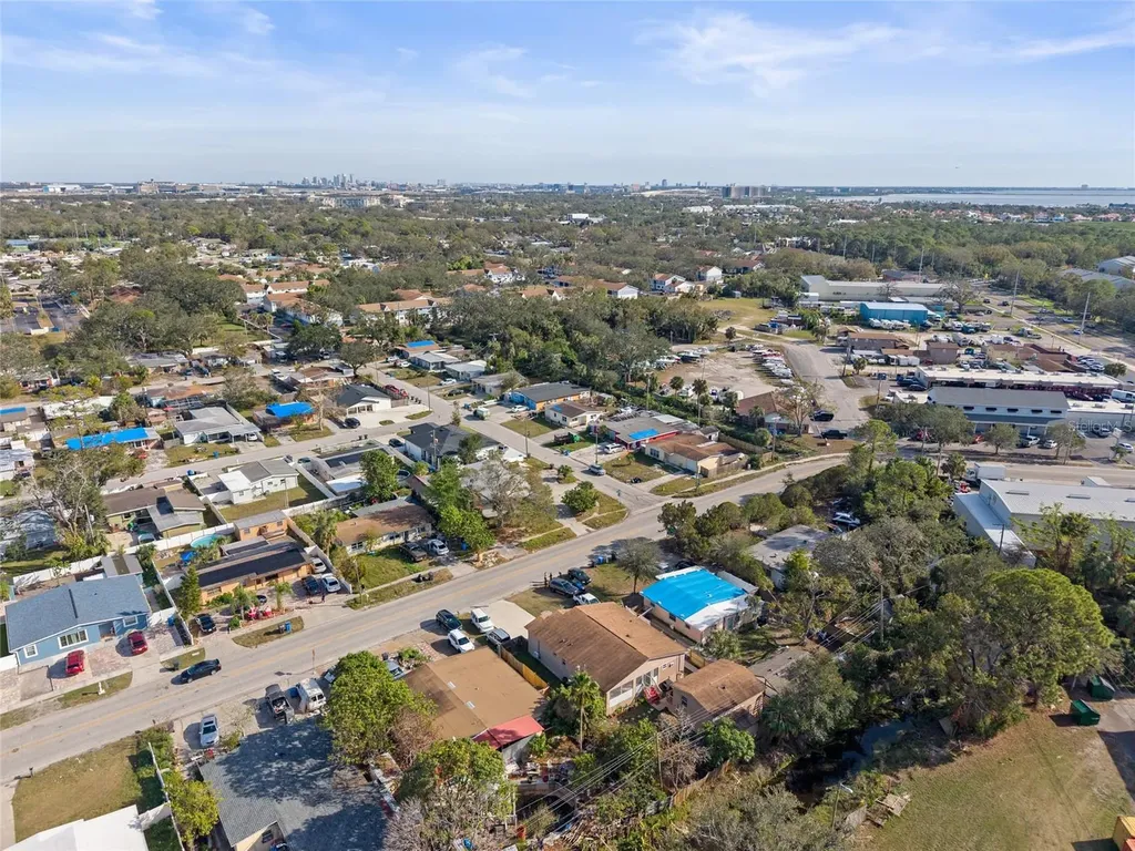4704 Town N Country Boulevard Tampa FL 33615