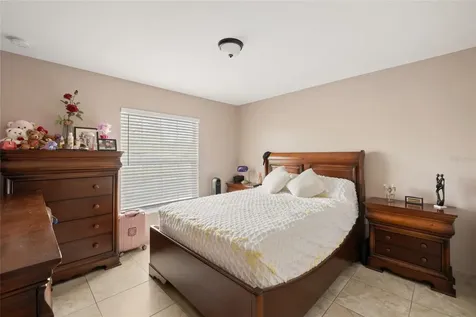 4704 Town N Country Boulevard Tampa FL 33615