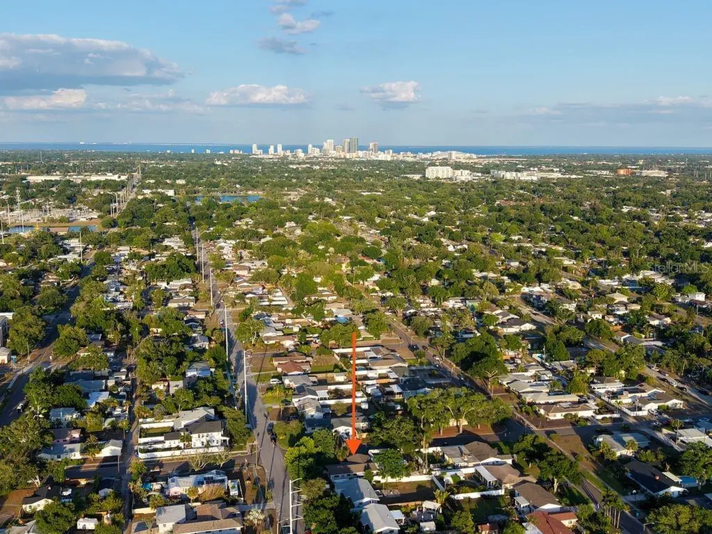 1150 48th Street N St Petersburg FL 33713