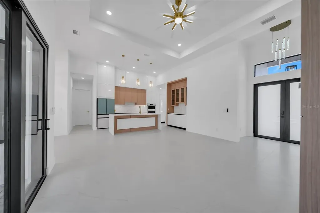 1114 SW 8th Place Cape Coral FL 33991