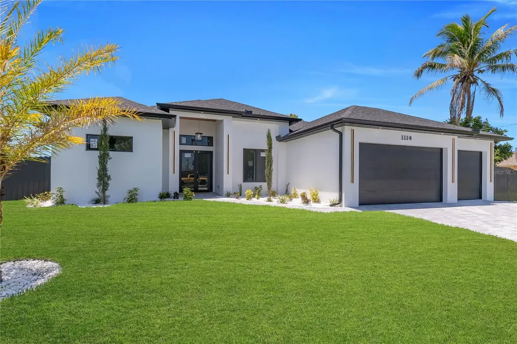 1114 SW 8th Place Cape Coral FL 33991